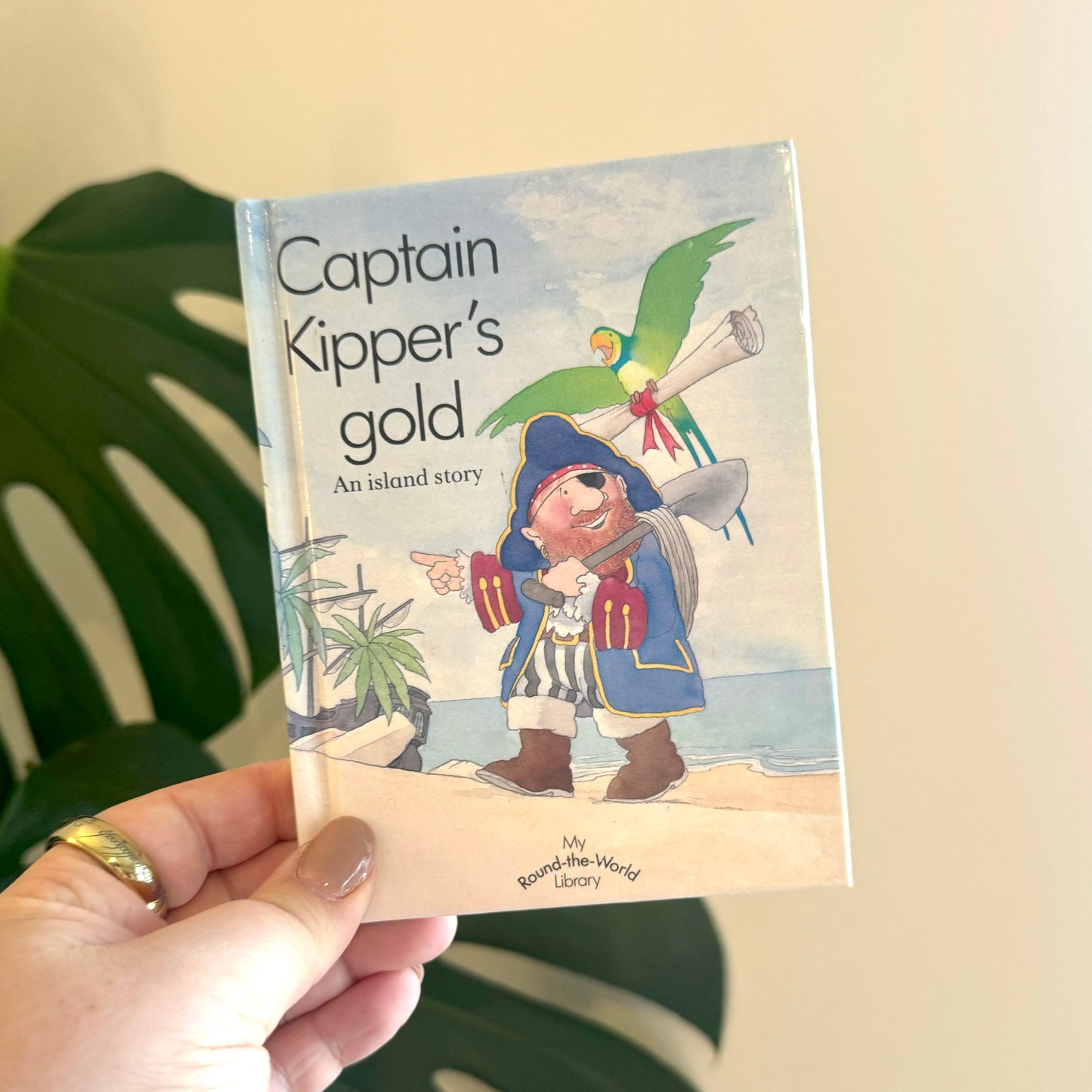 round the world adventures (3 books)