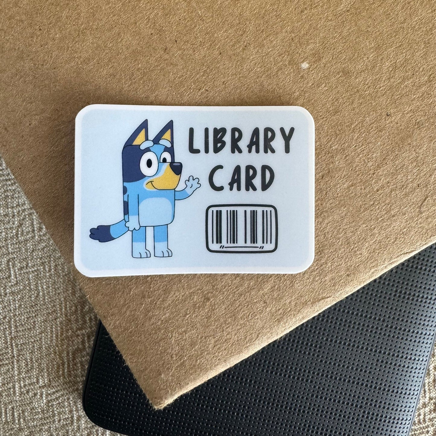 bluey library card ~ vinyl sticker - pae pukapuka