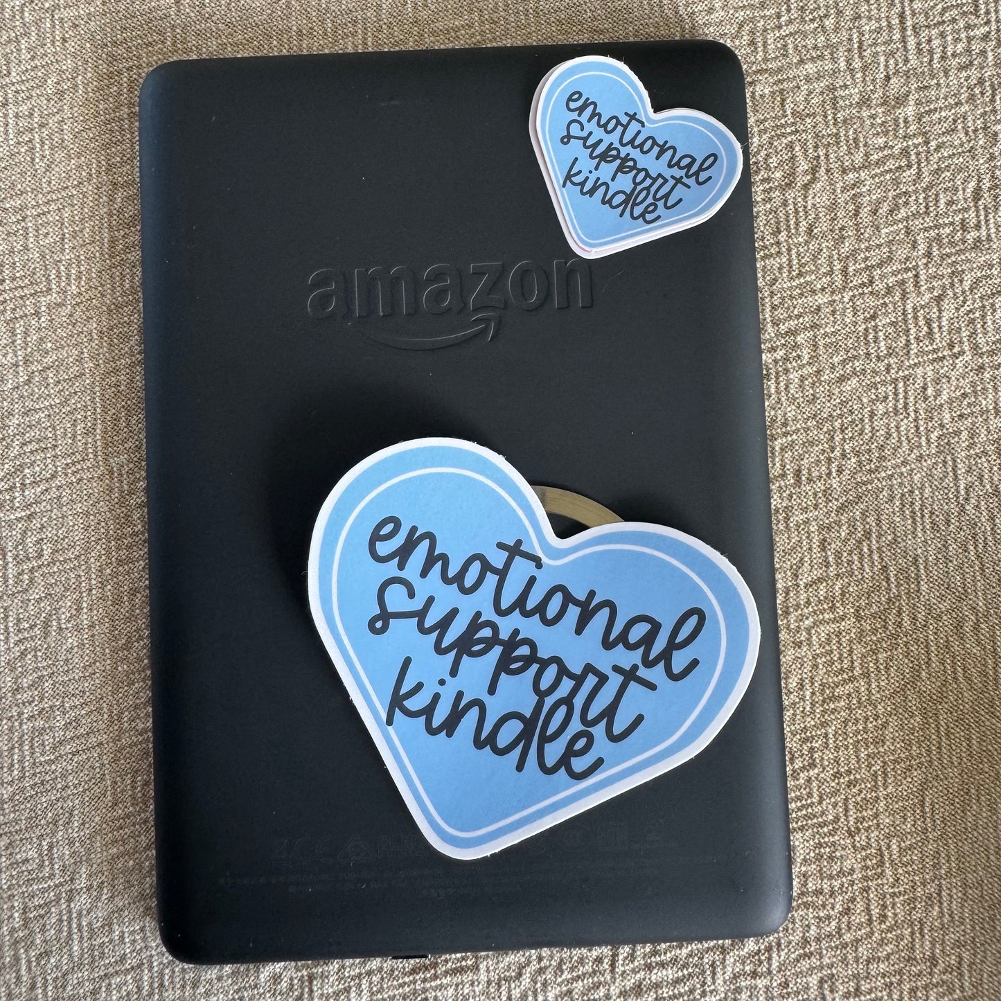 emotional support kindle | blue + black ~ vinyl sticker - pae pukapuka