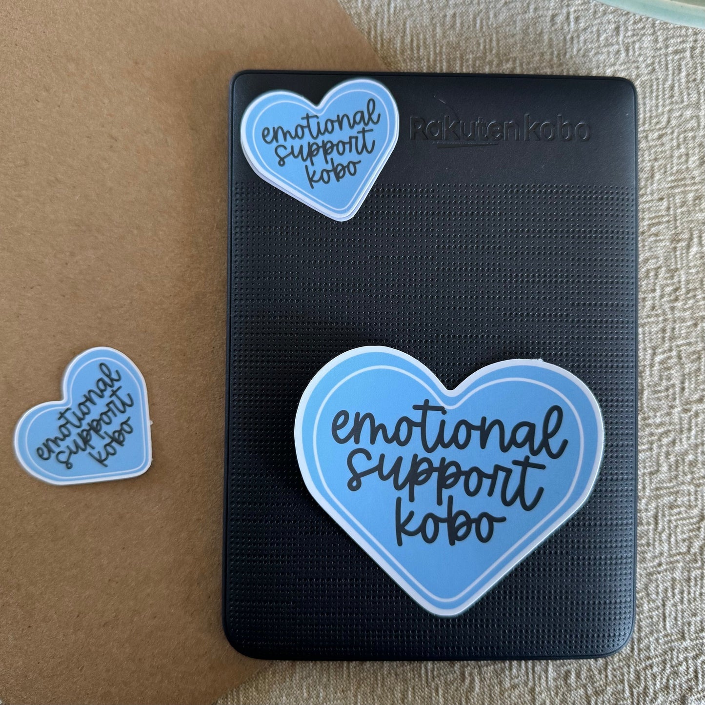 emotional support kobo | blue + black ~ vinyl sticker - pae pukapuka