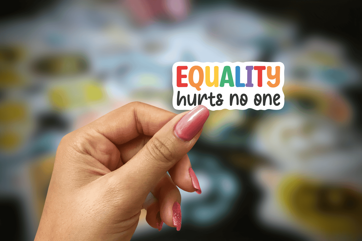 equality hurts no one ~ pride ~ vinyl sticker - pae pukapuka