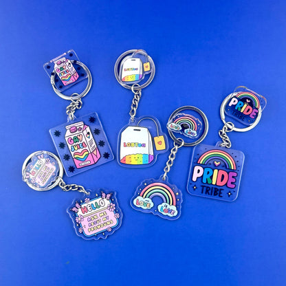 Love is Love - Keyring - Pae Pukapuka