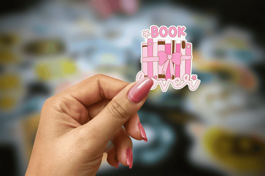 pink book lover ~ vinyl sticker - Pae Pukapuka