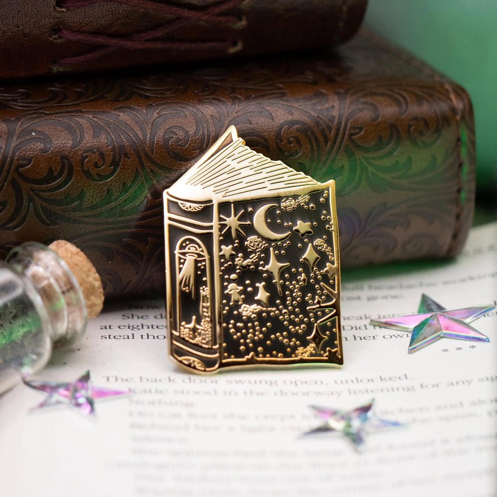 Space Book Enamel Pin | Hard Enamel Pin - Nymeris Art - Pae Pukapuka