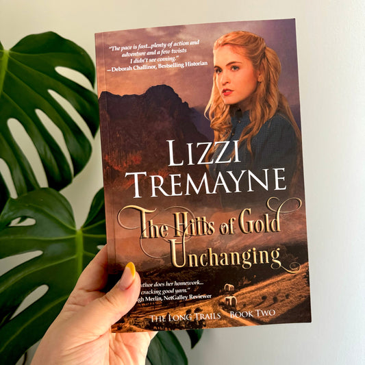 The Hills of Gold Unchanging - Lizzi Tremayne - Pae Pukapuka